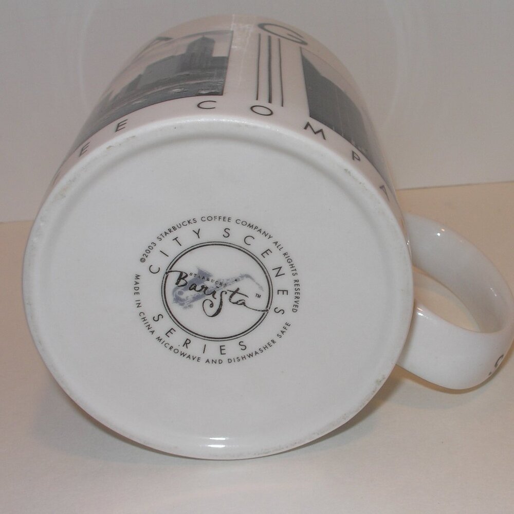 Starbucks 2003 Chicago 16oz Coffee Tea Mug Cup City Scenes Barista White Black - Picture 6 of 7